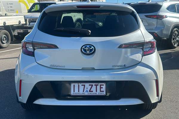 2020 Toyota Corolla SX Hybrid ZWE211R