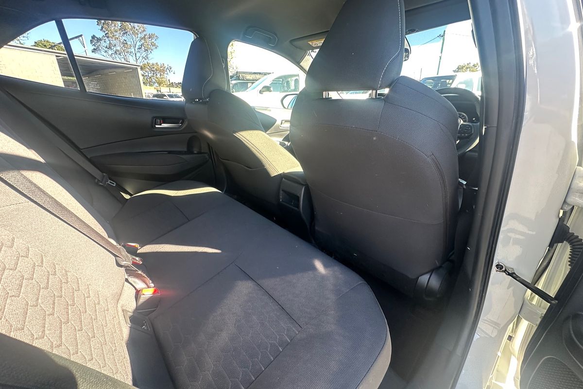 2020 Toyota Corolla SX Hybrid ZWE211R