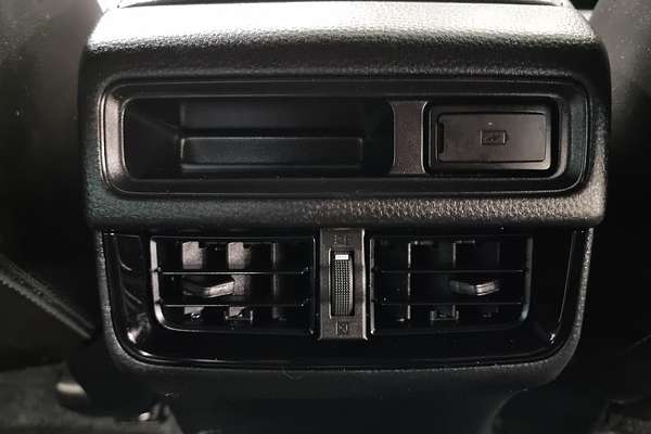 2024 Isuzu D-MAX X-TERRAIN 4X4