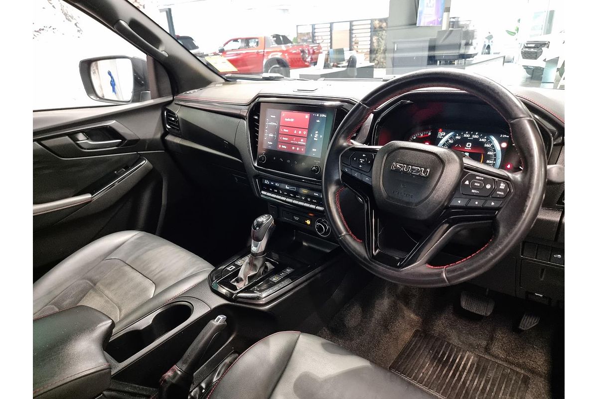 2024 Isuzu D-MAX X-TERRAIN 4X4