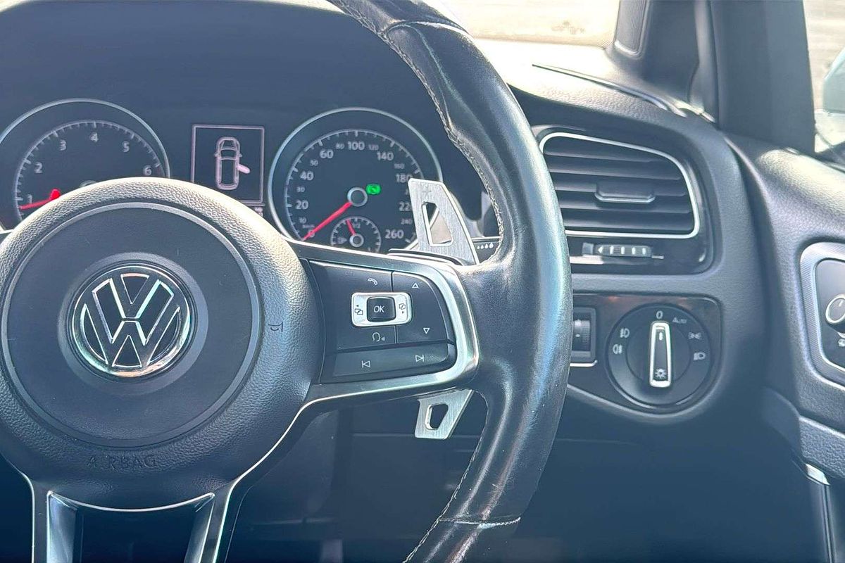 2016 Volkswagen Golf 110TSI Highline 7