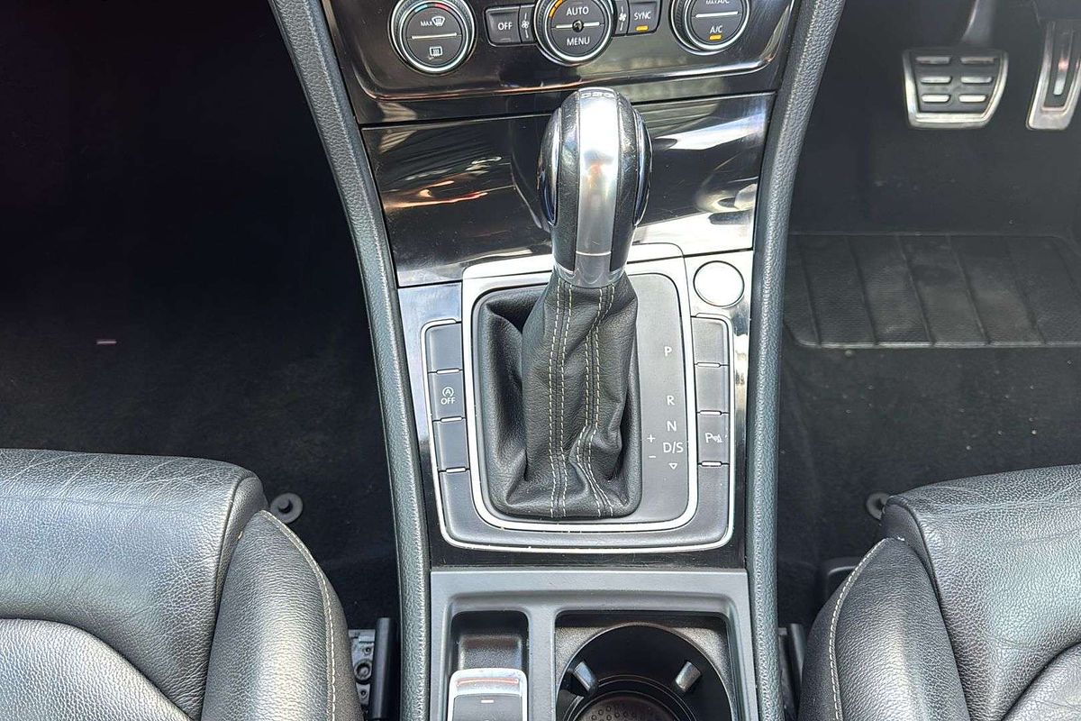 2016 Volkswagen Golf 110TSI Highline 7