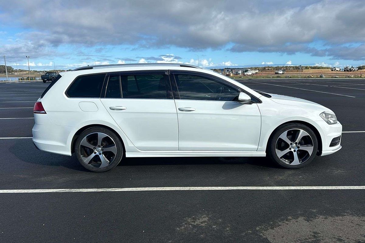 2016 Volkswagen Golf 110TSI Highline 7