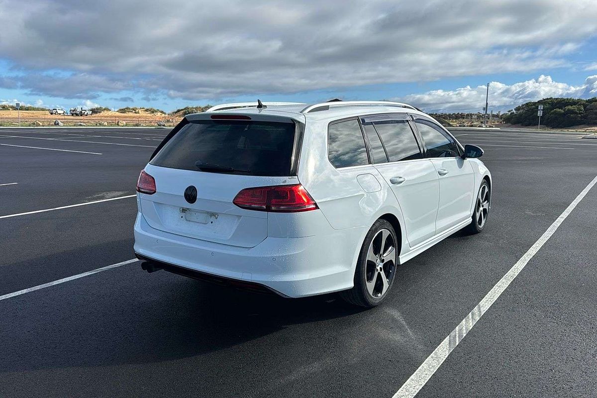 2016 Volkswagen Golf 110TSI Highline 7