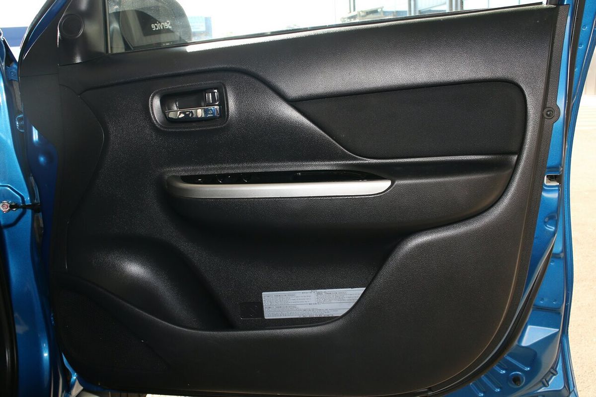 2021 Mitsubishi Triton GLS MR 4X4