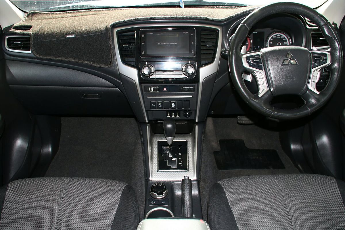 2021 Mitsubishi Triton GLS MR 4X4