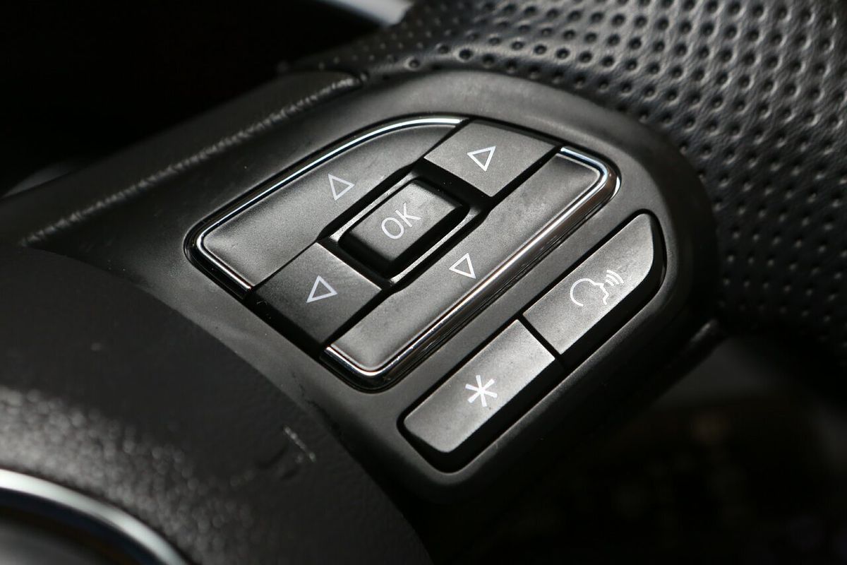 2024 MG ZS Excite AZS1