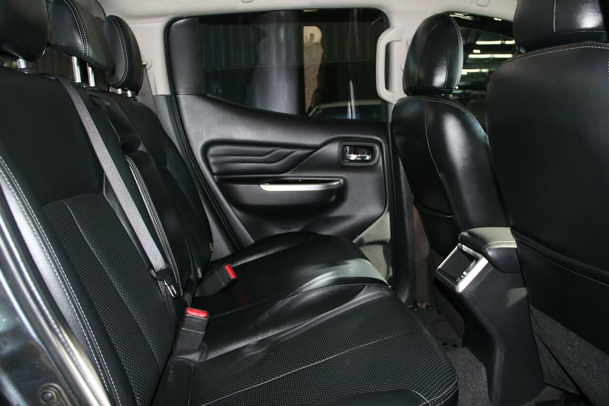 2021 Mitsubishi Triton GSR MR 4X4
