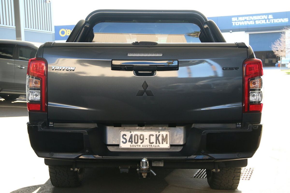 2021 Mitsubishi Triton GSR MR 4X4