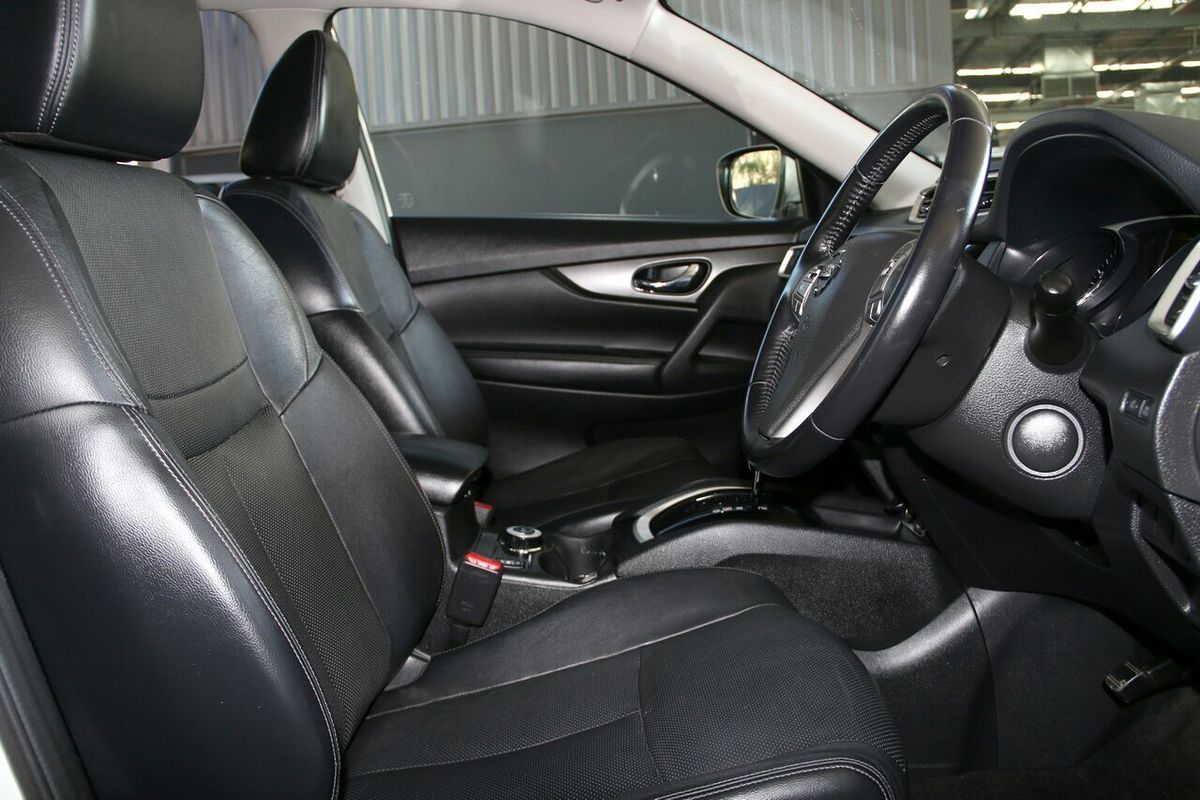 2015 Nissan X-TRAIL ST-L T32