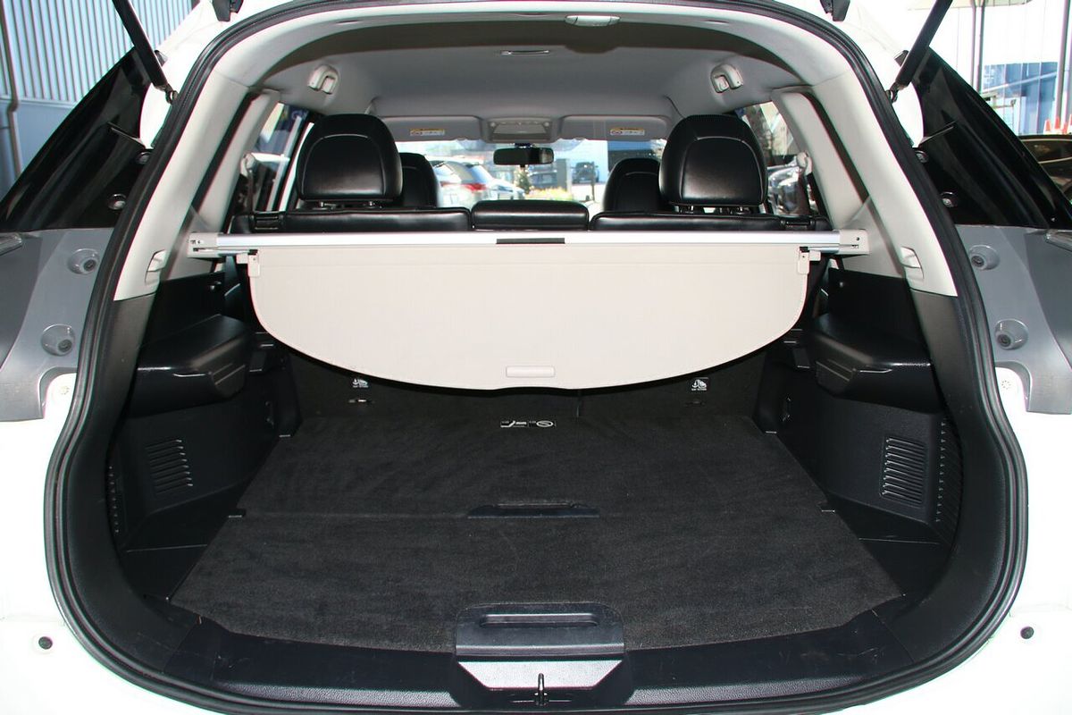 2015 Nissan X-TRAIL ST-L T32