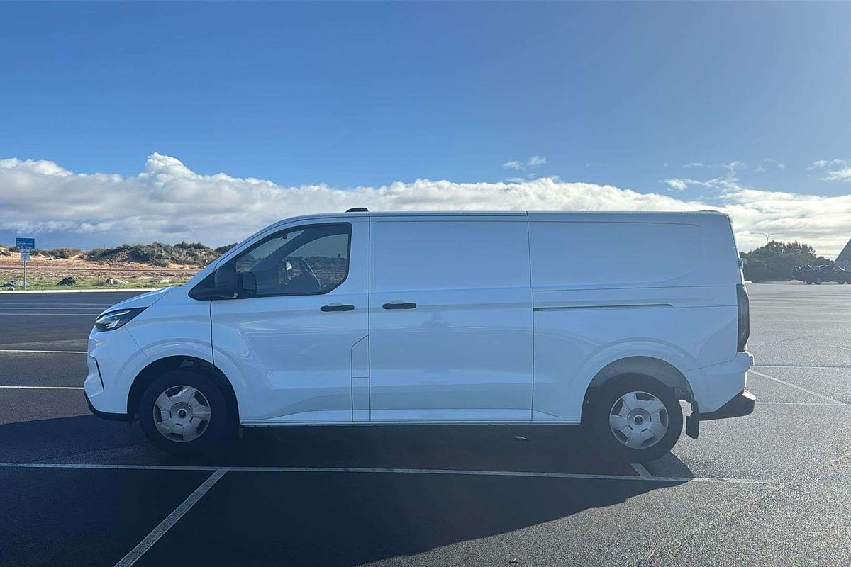 2024 Ford Transit Custom Trend LWB AV LWB