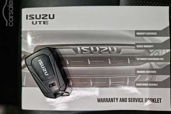 2024 Isuzu D-MAX X-TERRAIN 4X4