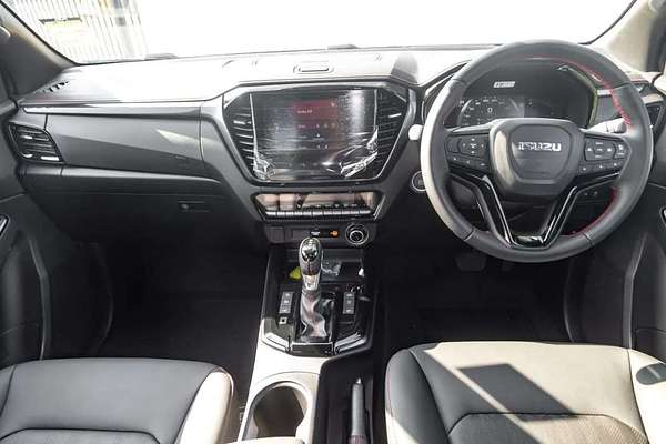 2025 Isuzu D-MAX X-TERRAIN 4X4