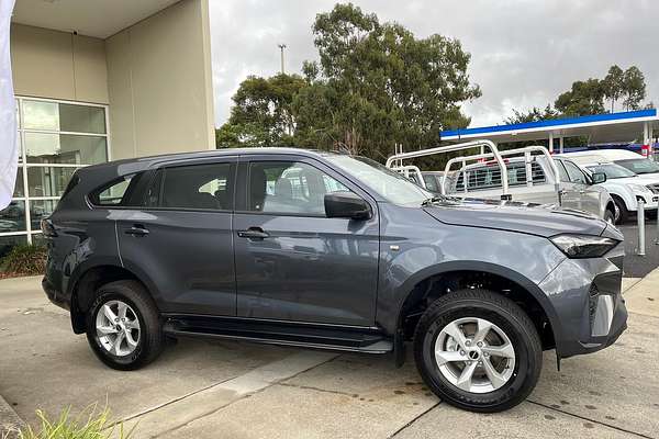 2025 Isuzu MU-X LS-M