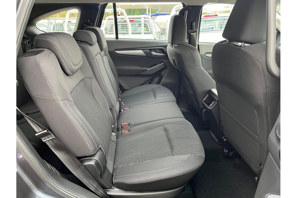 2025 Isuzu MU-X LS-M