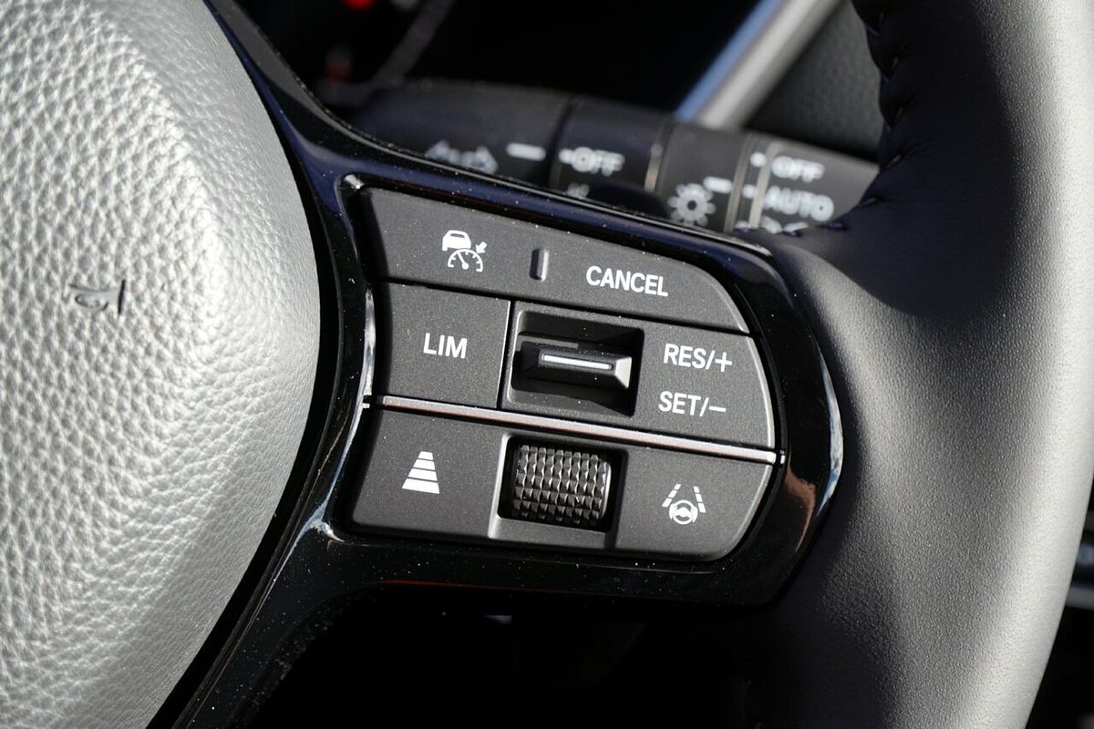 2023 Honda CR-V VTi LX RS