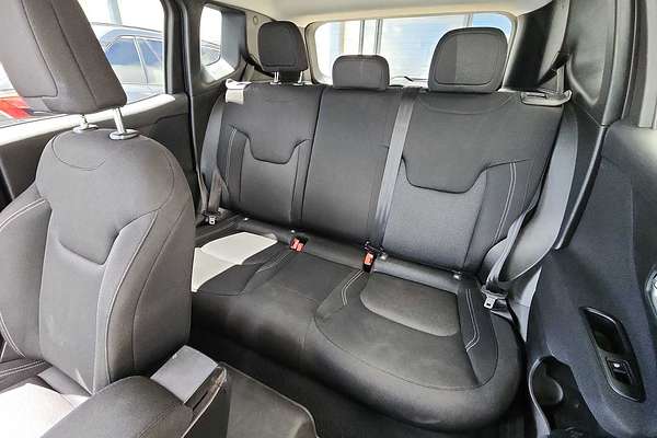 2021 Jeep Renegade Jeepster