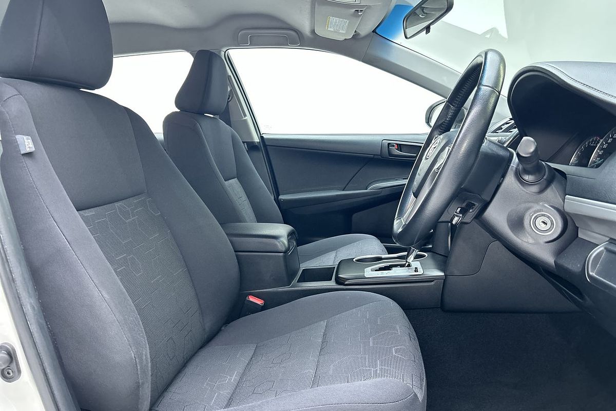 2013 Toyota Camry Atara R ASV50R