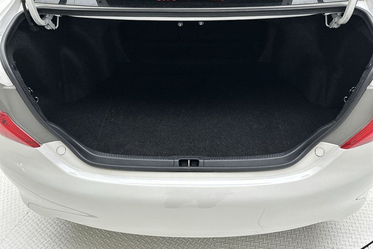 2013 Toyota Camry Atara R ASV50R