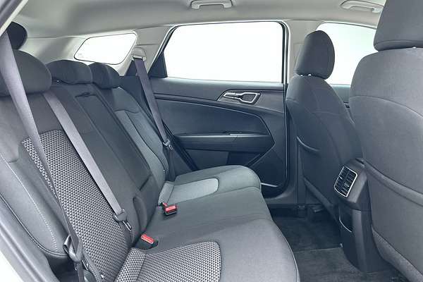 2024 Kia Sportage S NQ5