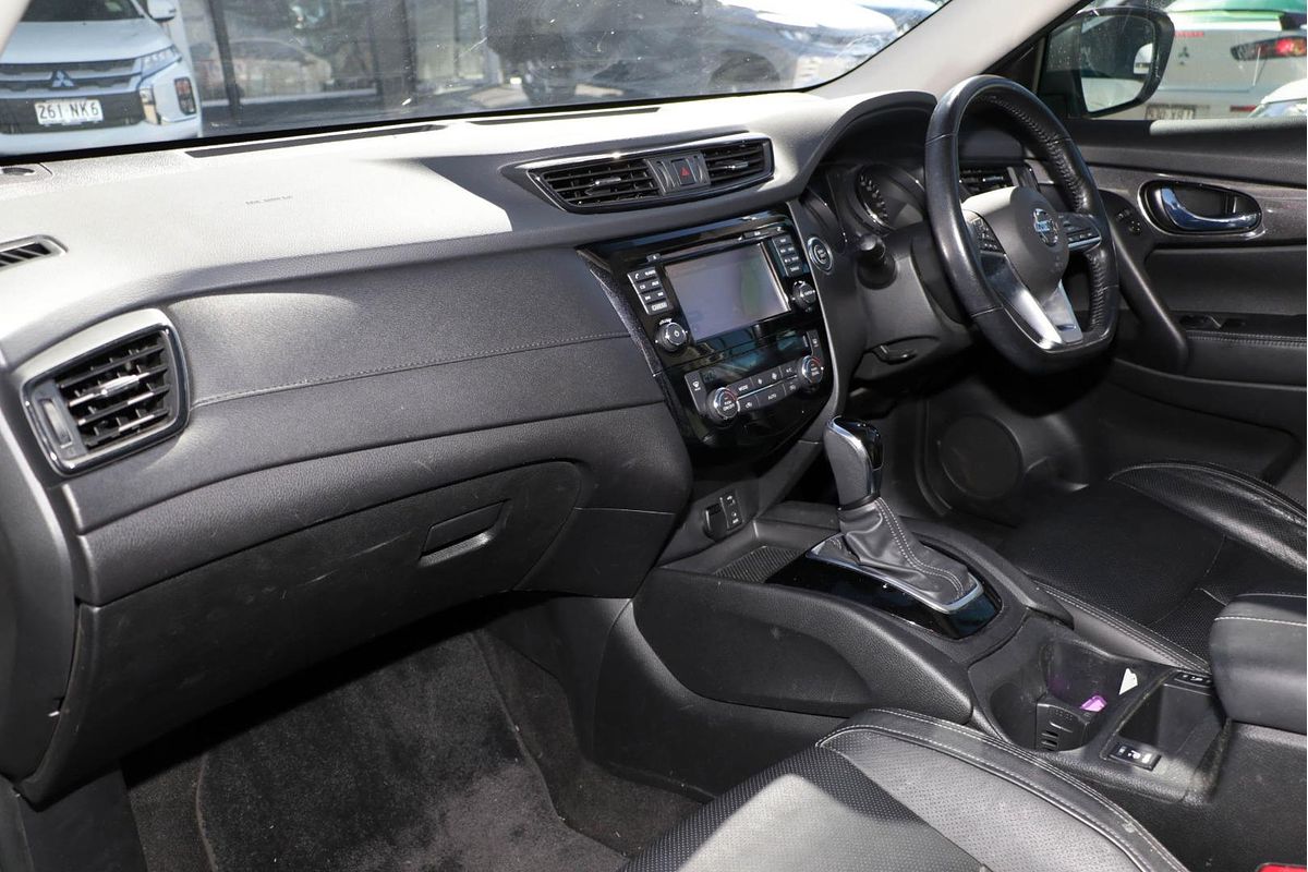 2017 Nissan X-TRAIL ST-L T32