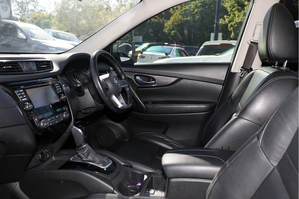 2017 Nissan X-TRAIL ST-L T32