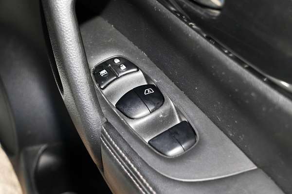 2017 Nissan X-TRAIL ST-L T32