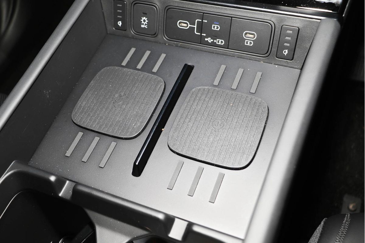2025 Hyundai Santa Fe Calligraphy MX5.V1