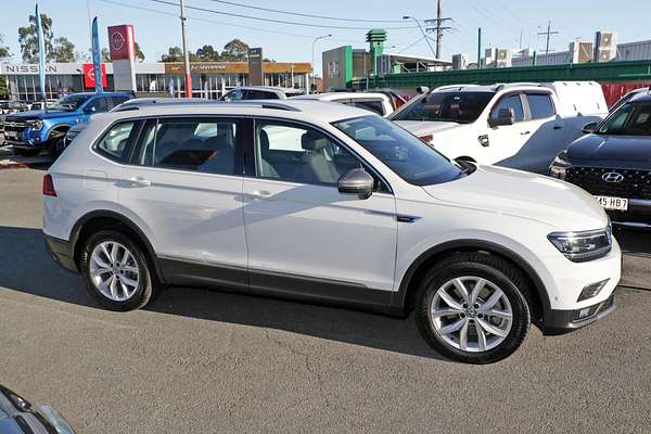 2020 Volkswagen Tiguan 132TSI Comfortline Allspace 5N