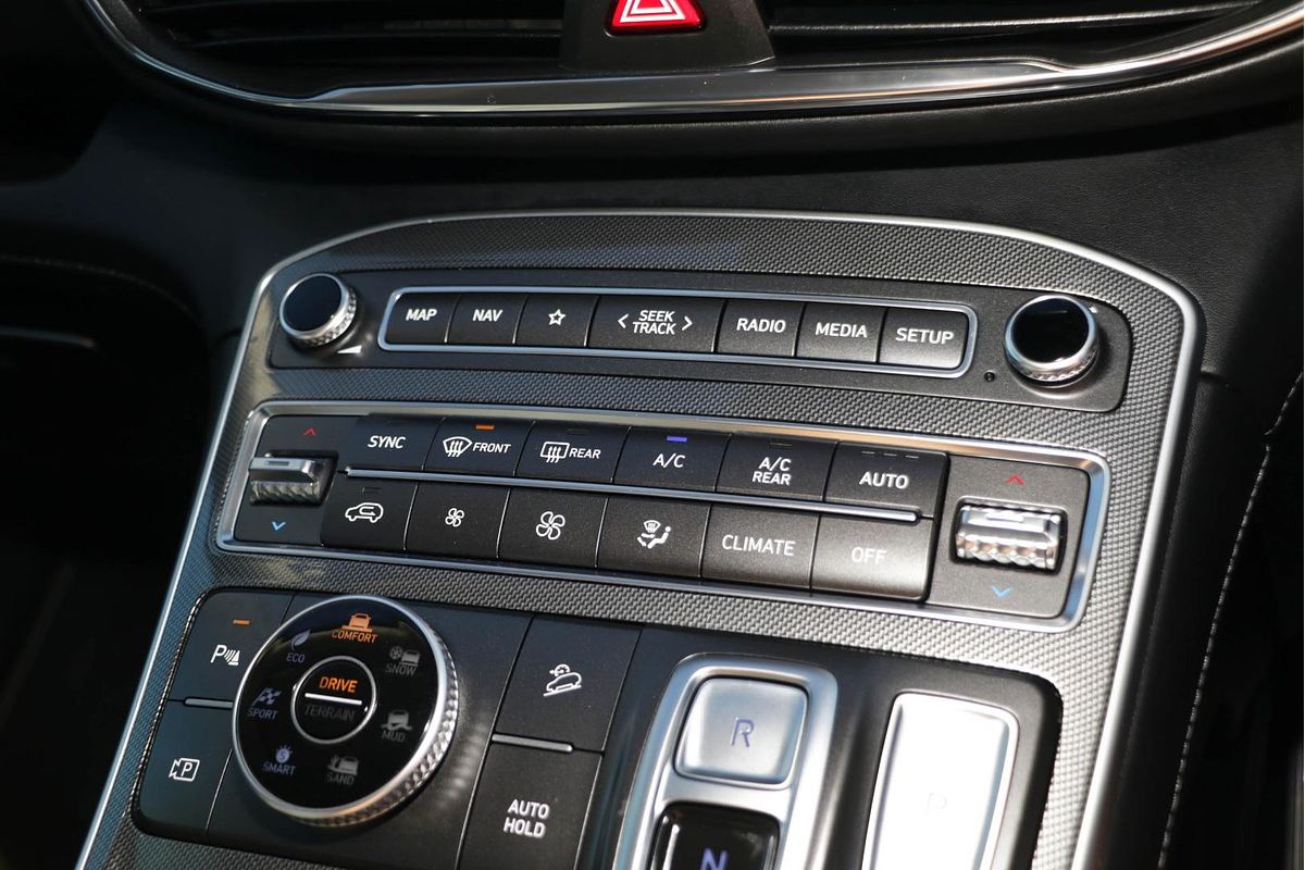 2022 Hyundai Santa Fe Elite TM.V4