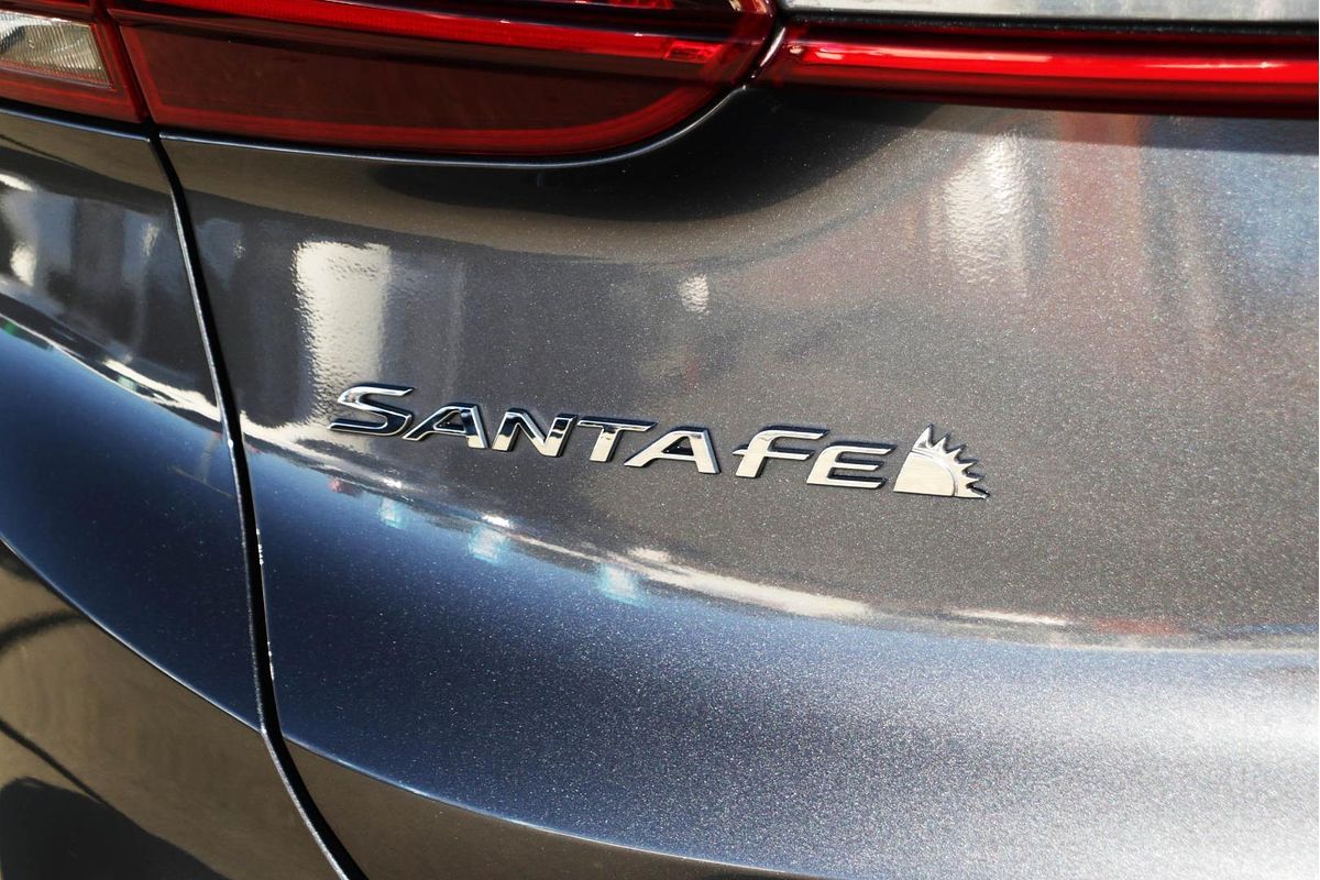 2022 Hyundai Santa Fe Elite TM.V4