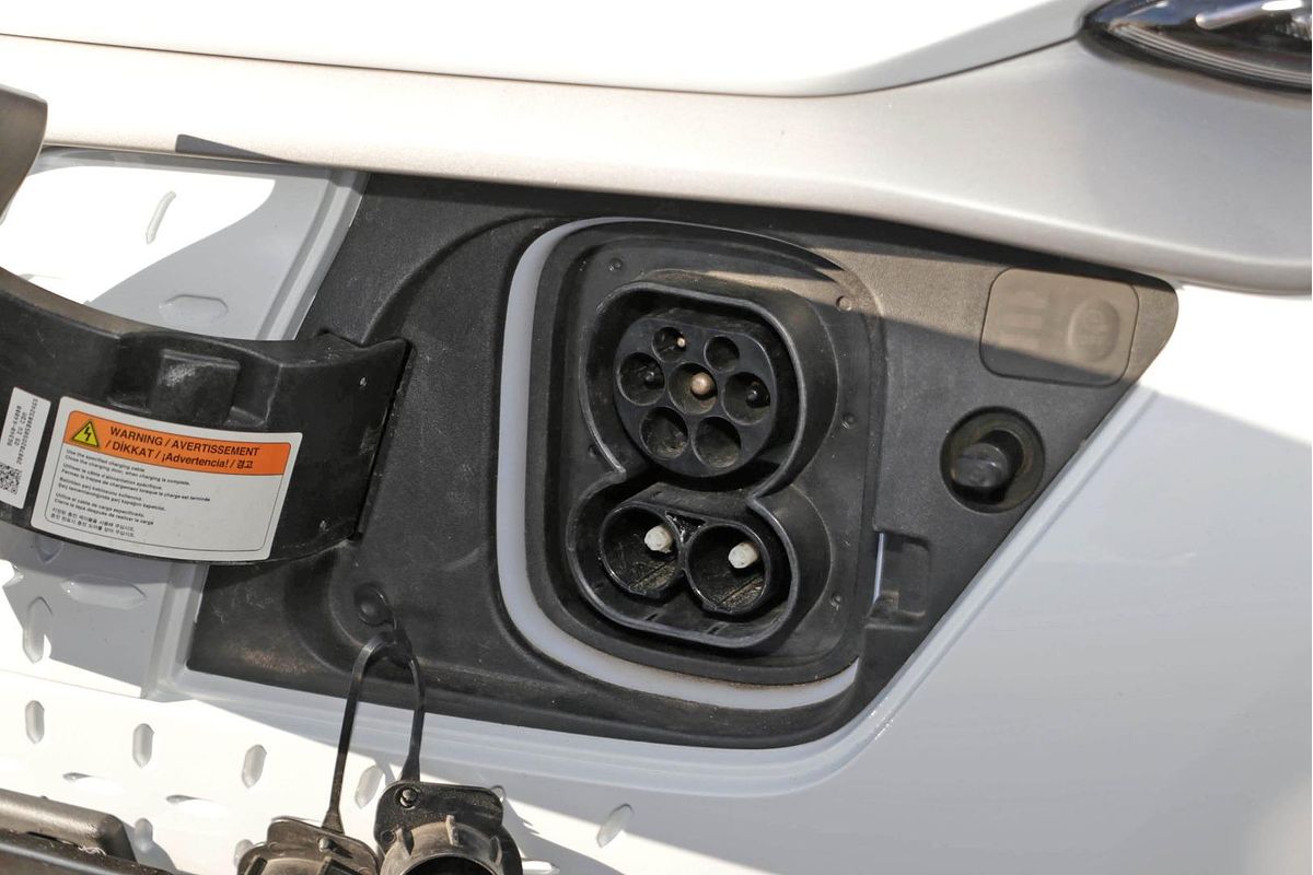 2020 Hyundai Kona Electric Elite OSEV.2