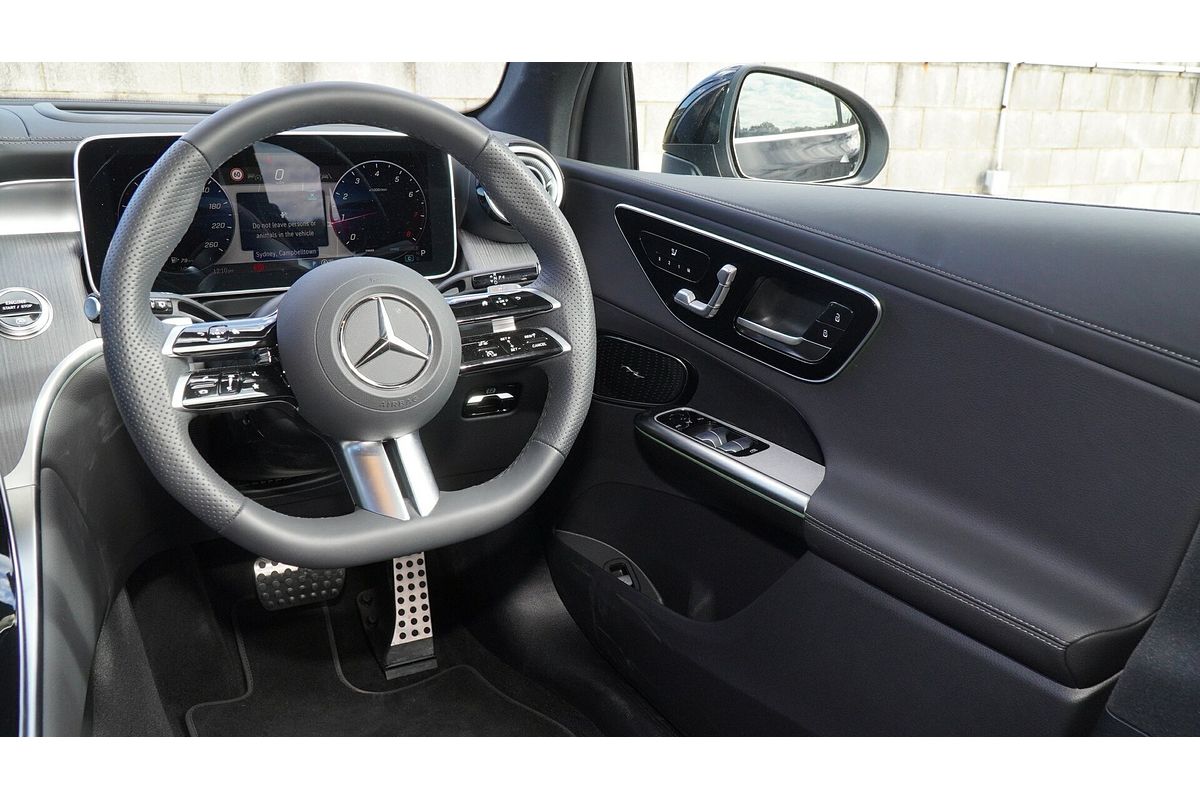 2025 Mercedes-Benz GLC-Class GLC300 X254