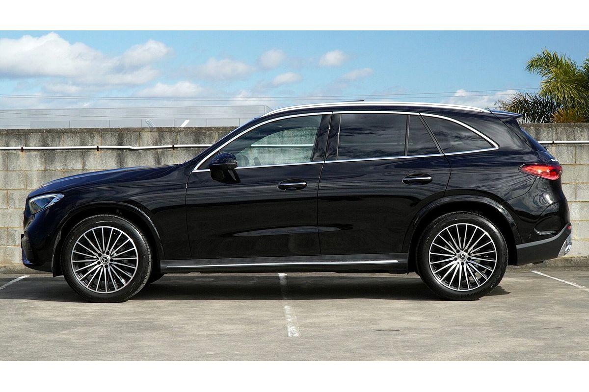 2025 Mercedes-Benz GLC-Class GLC300 X254