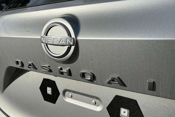 2024 Nissan QASHQAI Ti J12