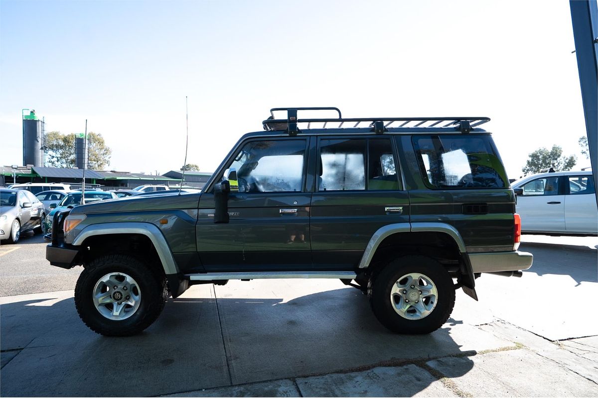 2014 Toyota Landcruiser GXL VDJ76R MY12 UPDATE