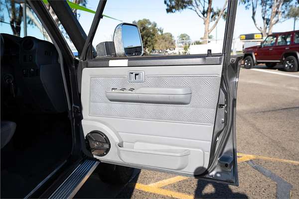 2014 Toyota Landcruiser GXL VDJ76R MY12 UPDATE