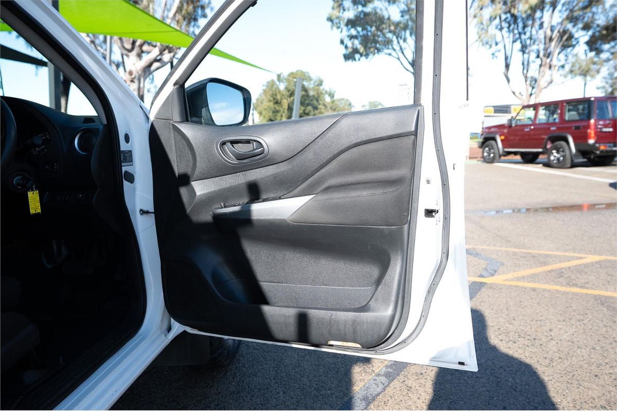 2021 Nissan Navara SL D23 4X4
