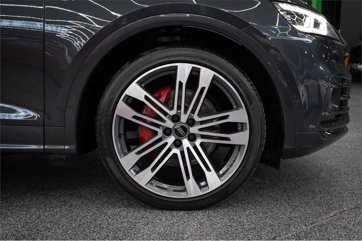 2018 Audi SQ5 FY
