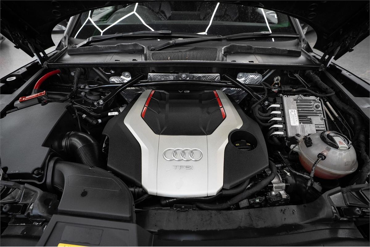 2018 Audi SQ5 FY