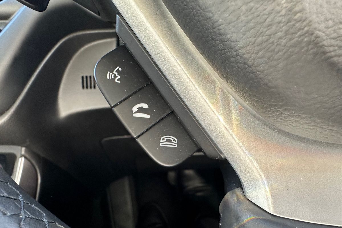 2023 Suzuki S-Cross GL+ JYB