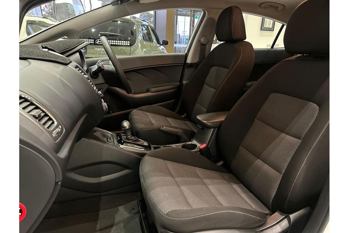 2016 Kia Cerato S YD