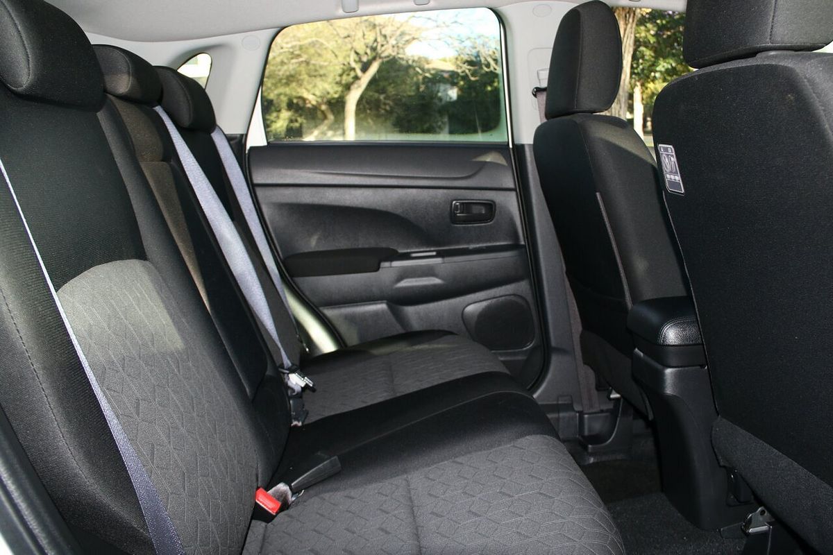 2020 Mitsubishi ASX ES XD