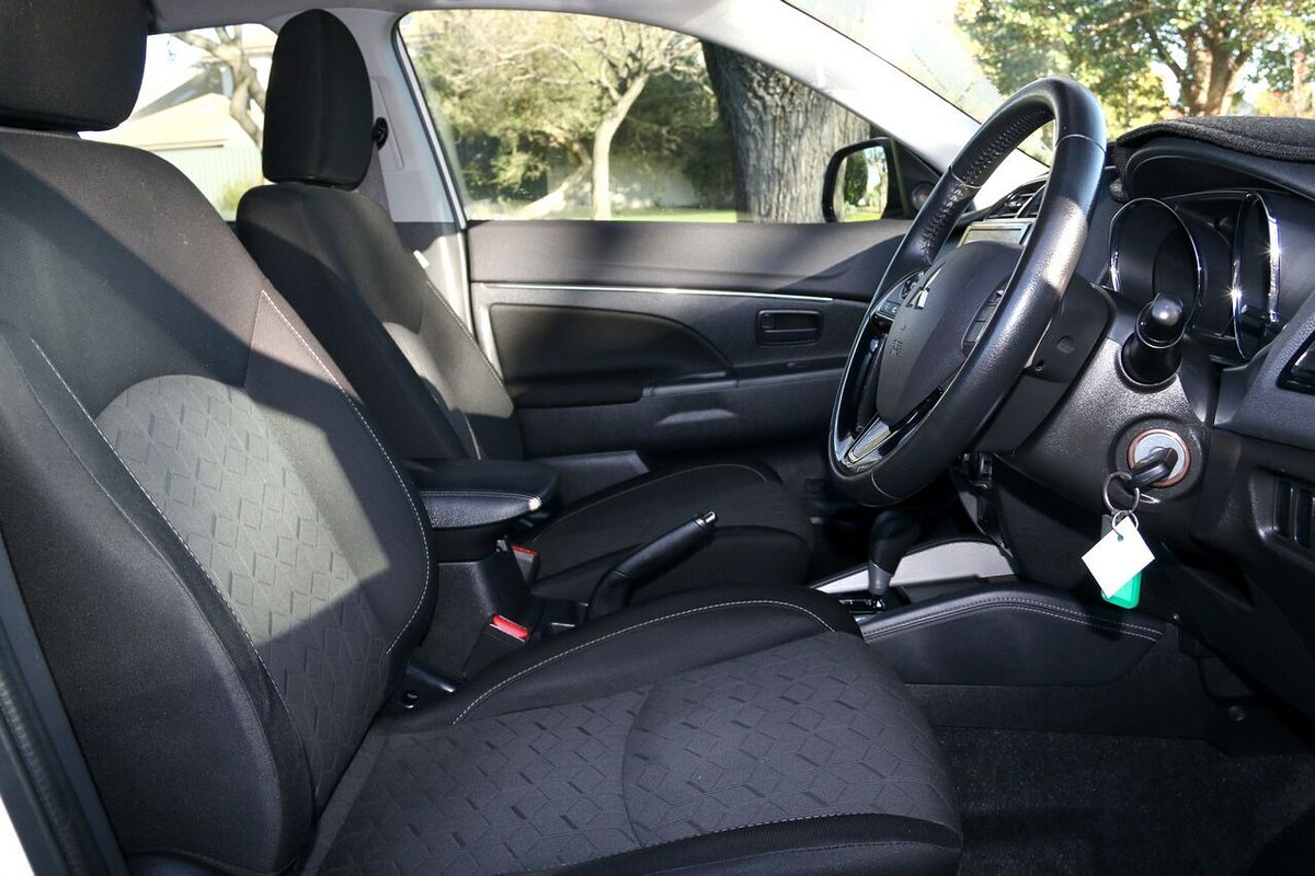 2020 Mitsubishi ASX ES XD