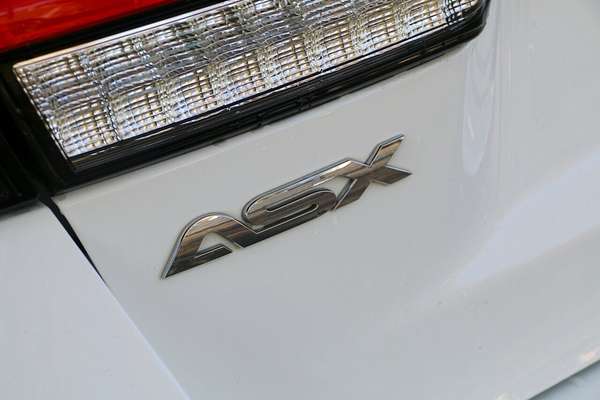 2020 Mitsubishi ASX ES XD