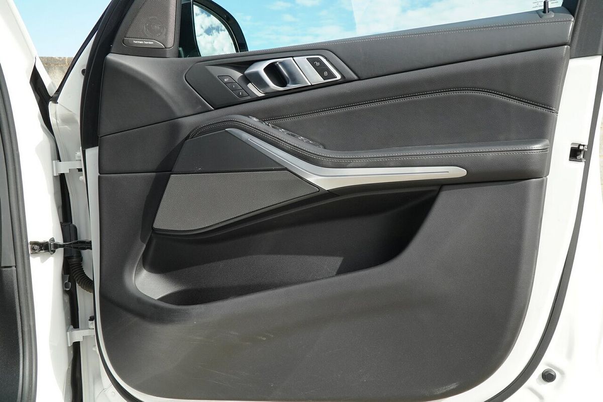 2019 BMW X5 M50d G05