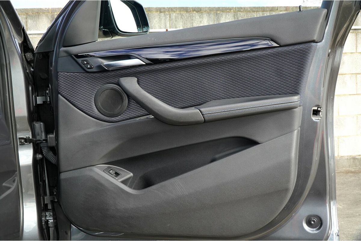 2018 BMW X1 sDrive18d F48