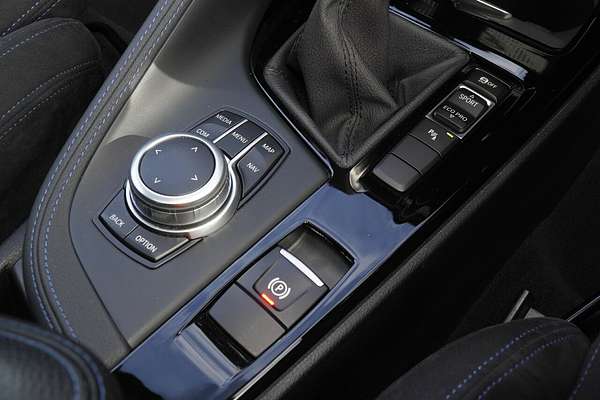 2018 BMW X1 sDrive18d F48