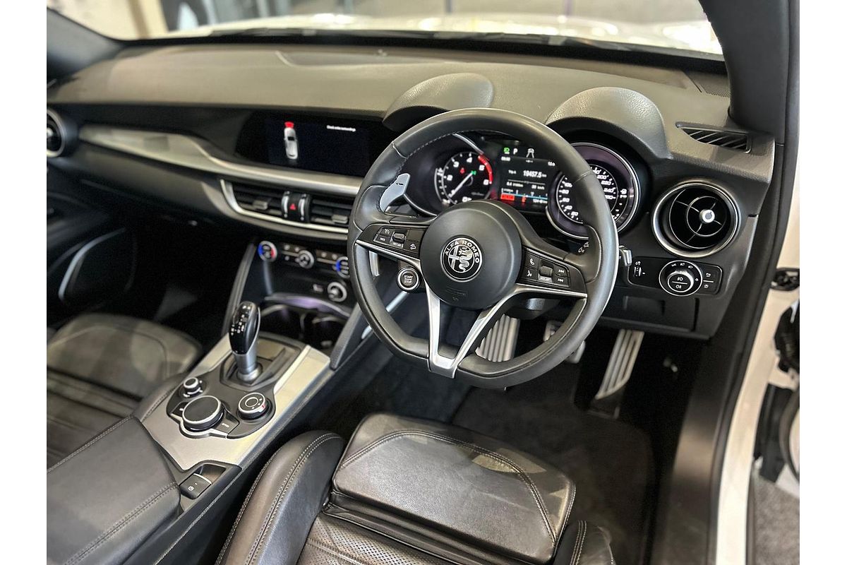 2017 Alfa Romeo Stelvio First Edition